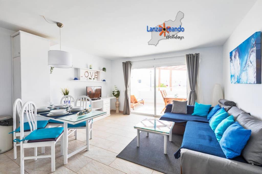 Vivienda Vacacional Ocean Pearl Costa Teguise Exteriör bild