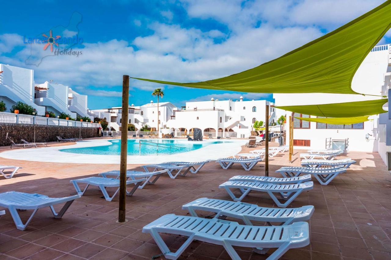 Vivienda Vacacional Ocean Pearl Costa Teguise Exteriör bild