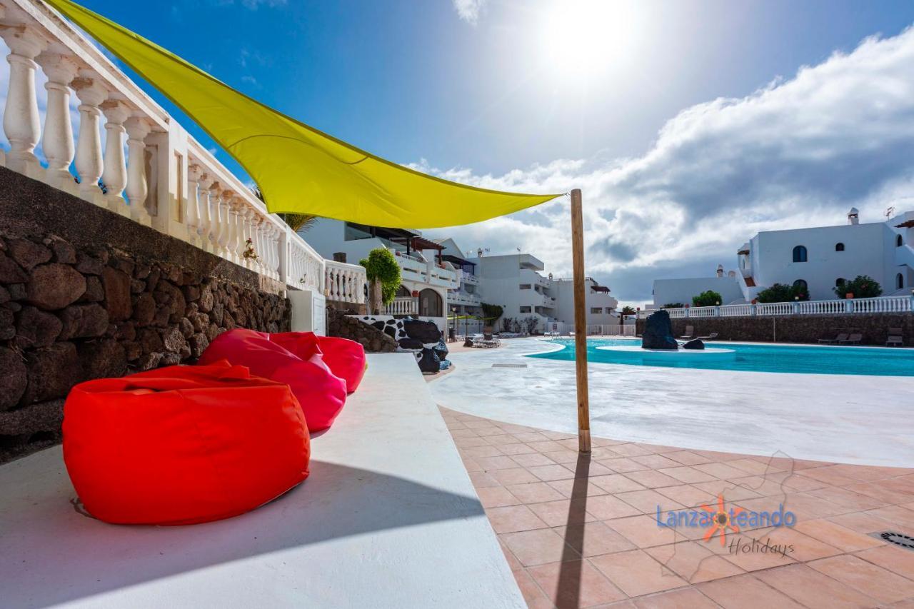 Vivienda Vacacional Ocean Pearl Costa Teguise Exteriör bild