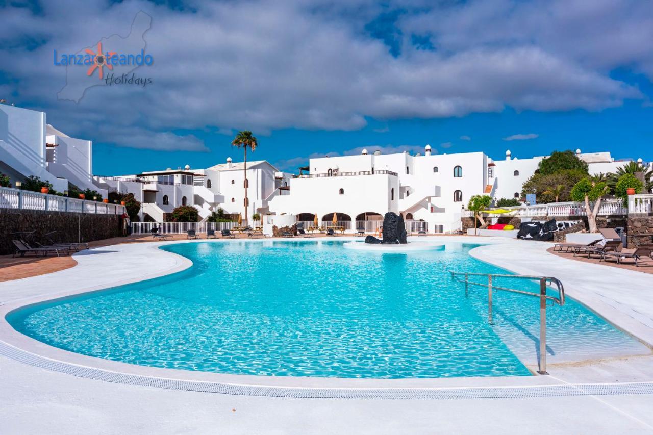Vivienda Vacacional Ocean Pearl Costa Teguise Exteriör bild